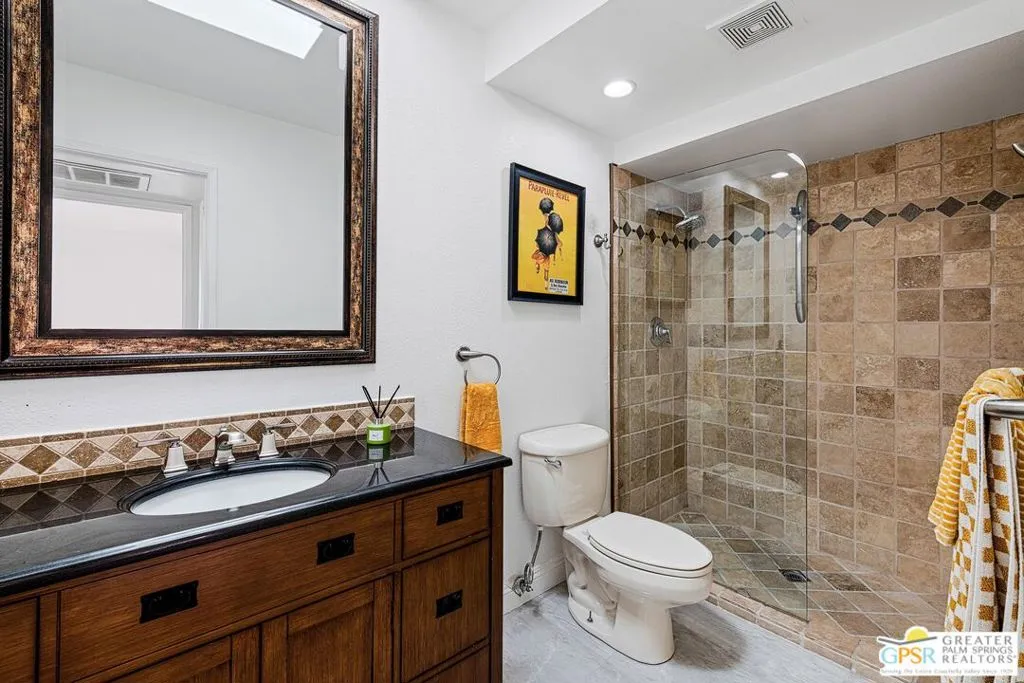 1613 Paseo De La Palma, Palm Springs, California 92264 home-pic-25